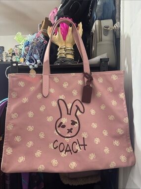 Coach Lunar Year tote 42